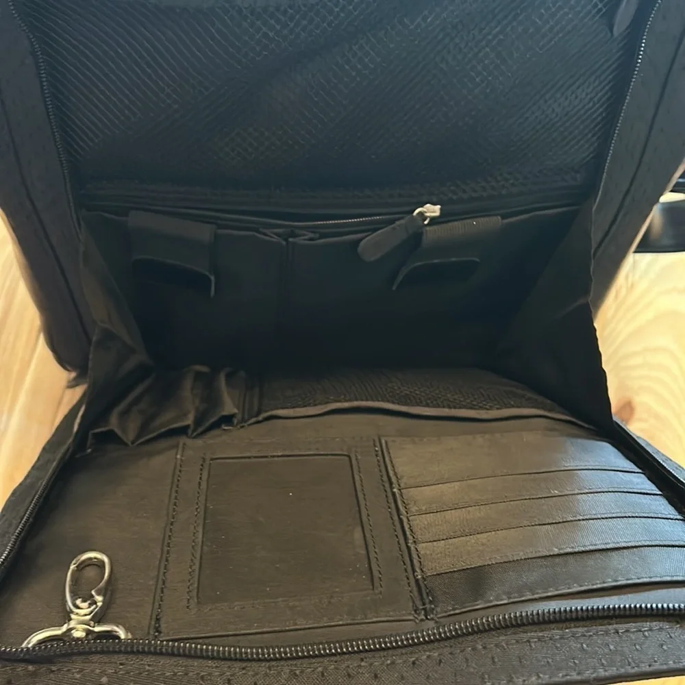Pacific Design Business Laptop Bag Travel Carry-On Sachel Black w Shoulder Strap